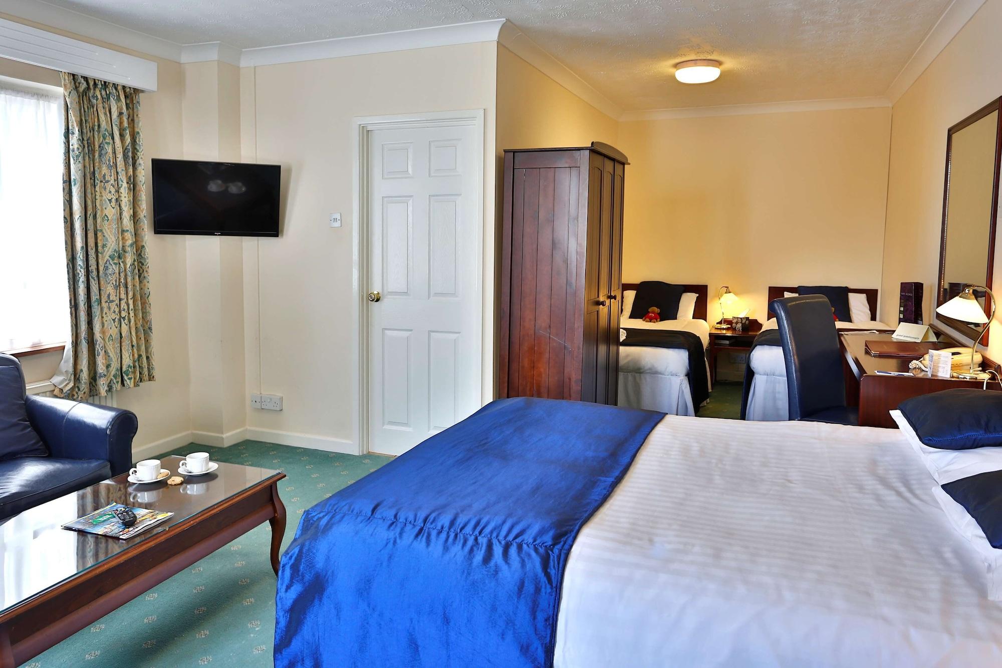 Standard, Multiple Beds