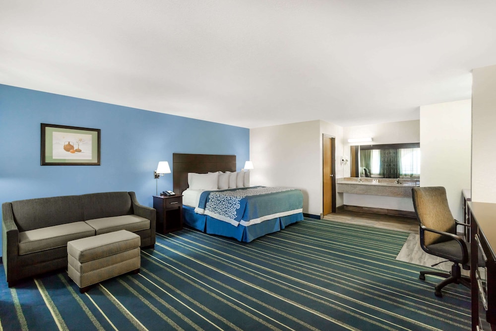 Days Inn By Wyndham Holbrook 36/45