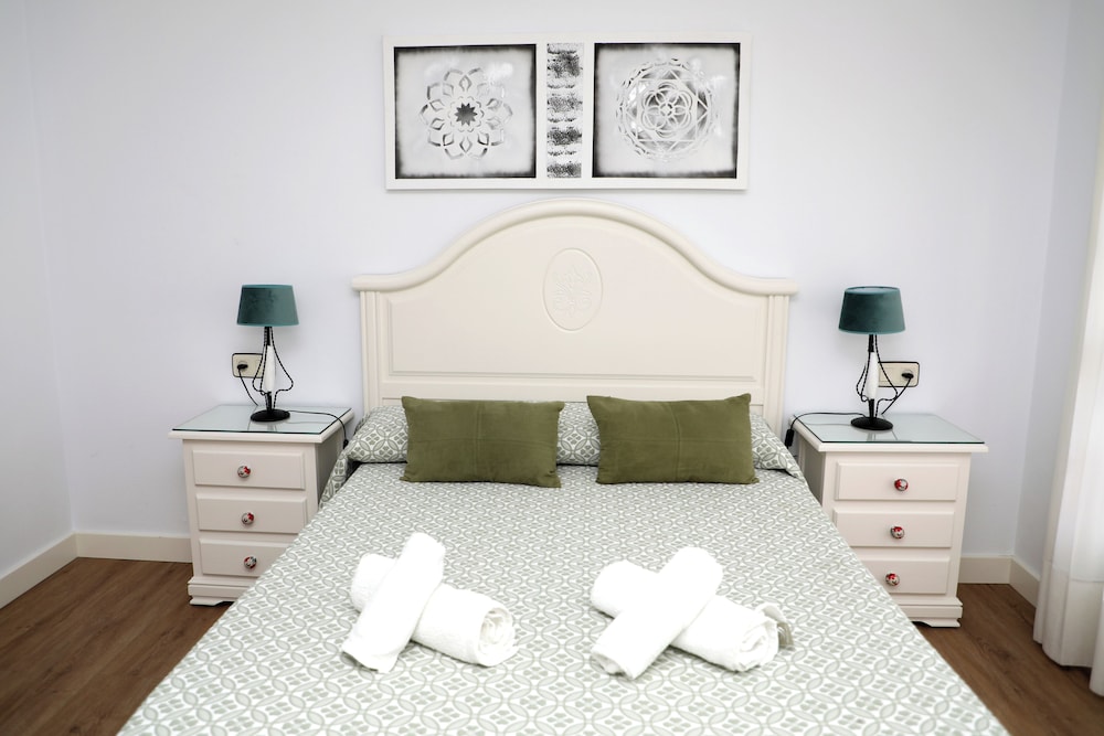 Hostal La Janda 45/66