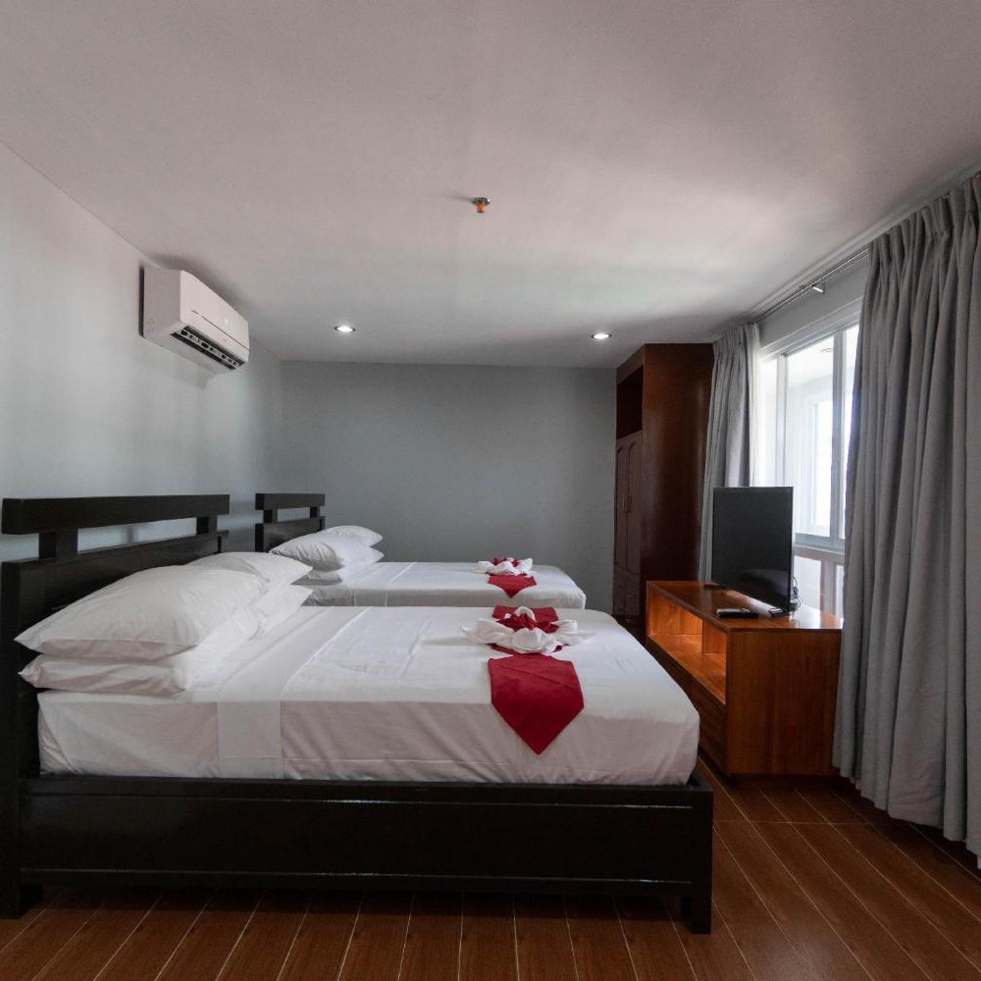 Superior, King Bed