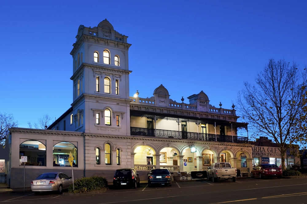 Yarra Valley Grand Hotel 3/50