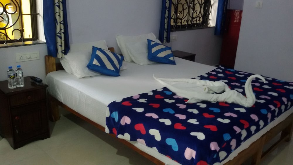 Swati Hotel 14/72
