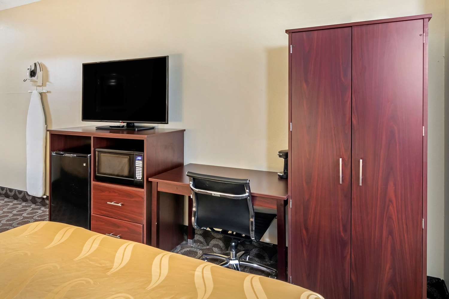 Quality Inn Overland Park Kansas City 26/29