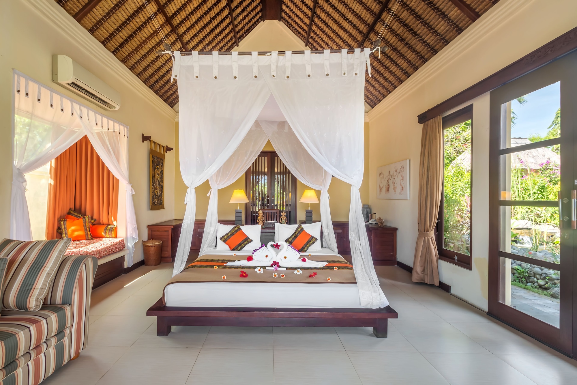 Royal, Terrace, Villa, 2 King Beds, Ocean Front