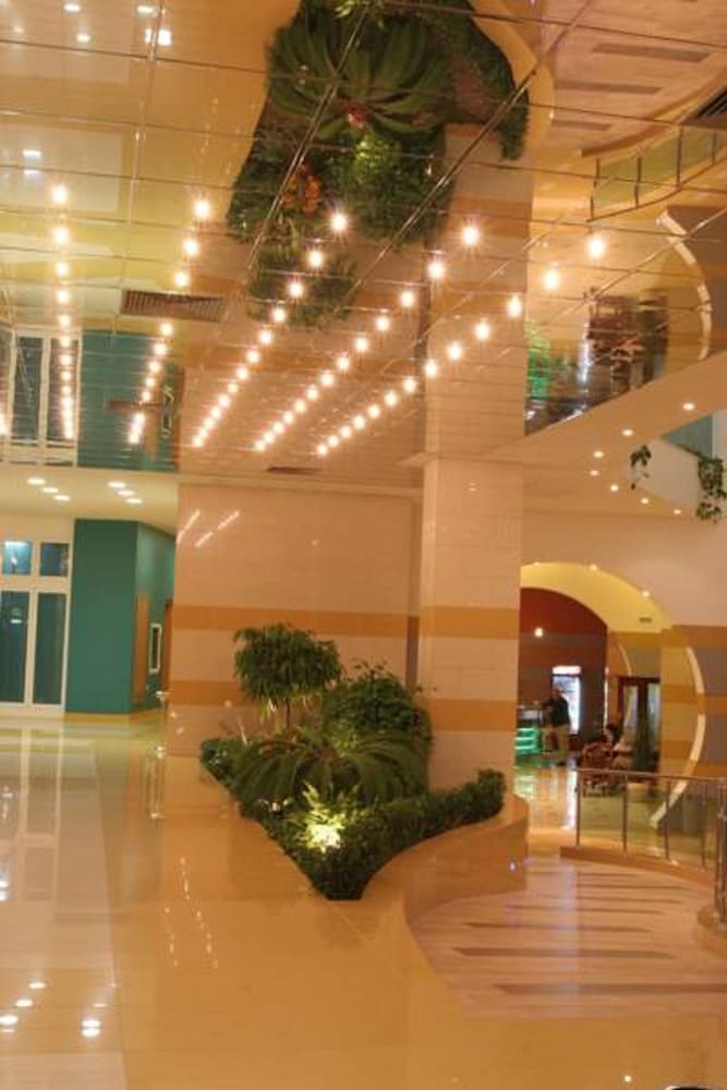 Trakia Plaza Hotel and Apartments 12/27