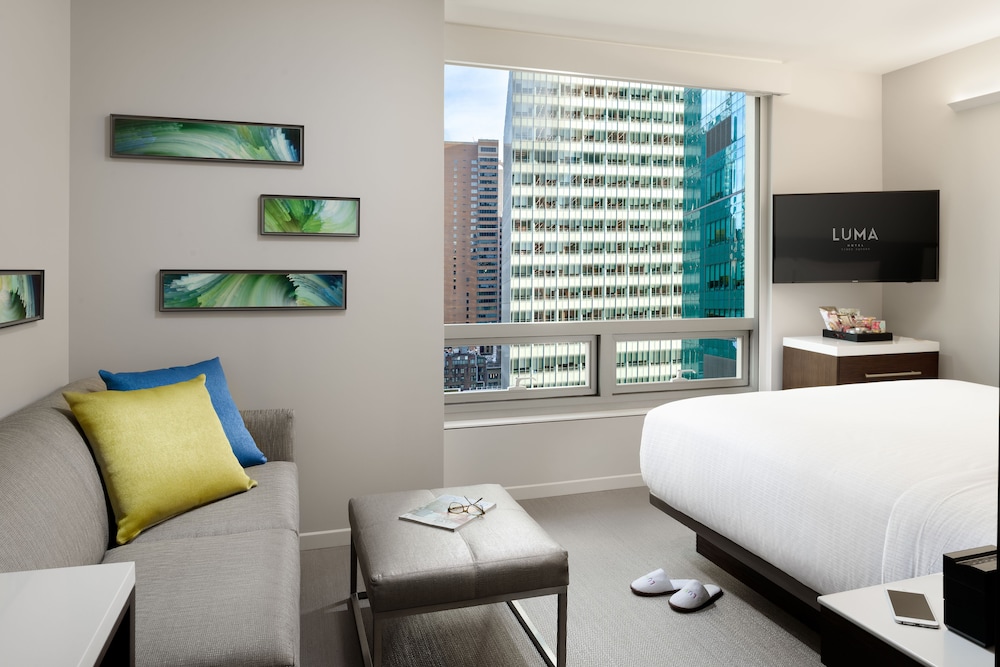 Luma Hotel Times Square 11/23