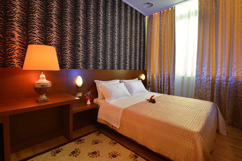 Austria Hotel 6/12