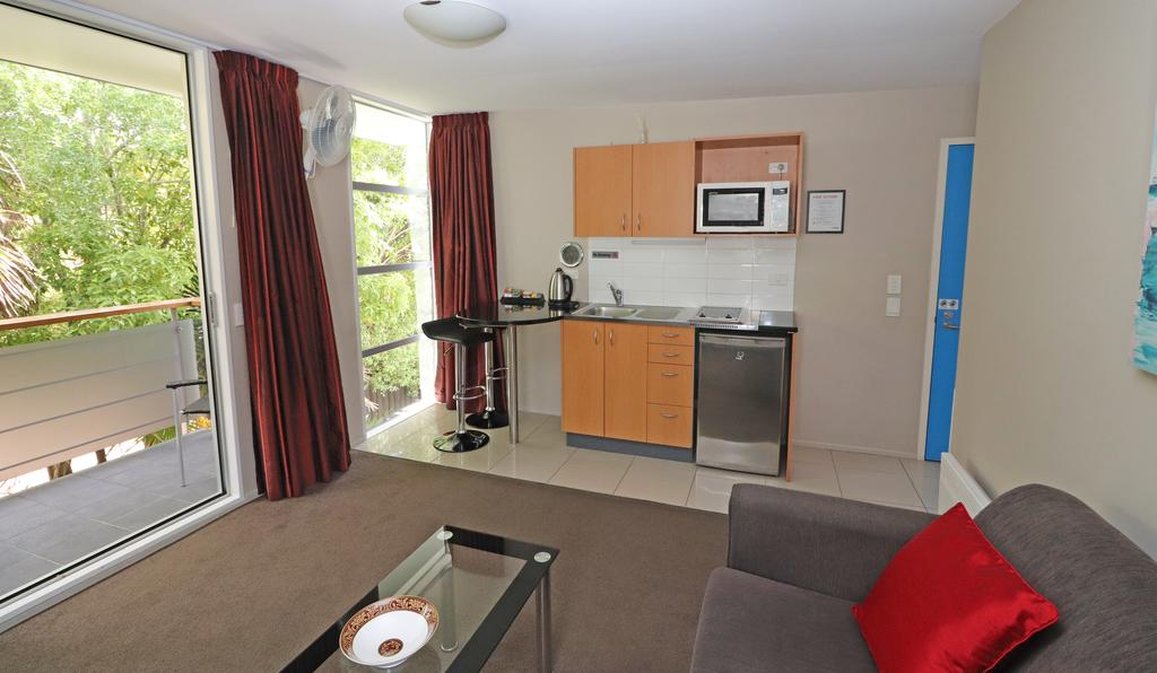 Sumner Bay Motel And Apartments photo5