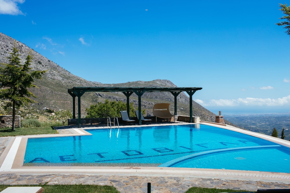 Aetovigla Guest Houses 10/30