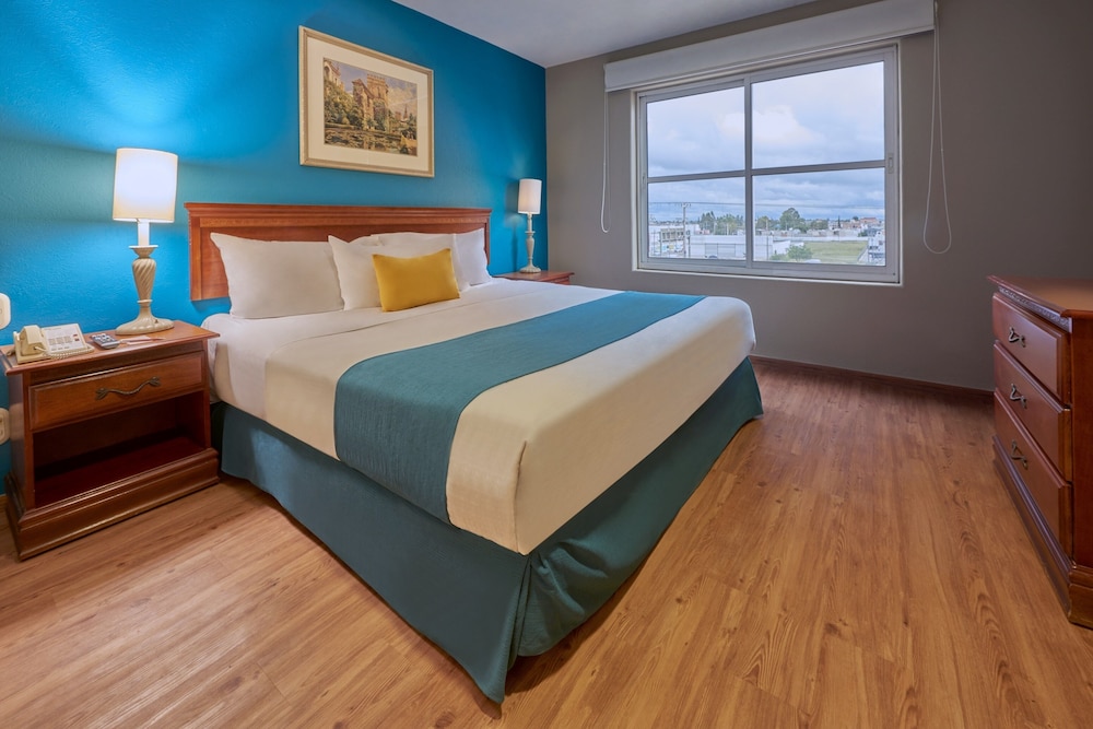 City Express Suites by Marriott San Luis Potosi 11/59