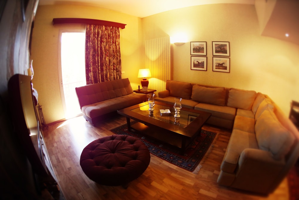 Massabki Hotel 17/38