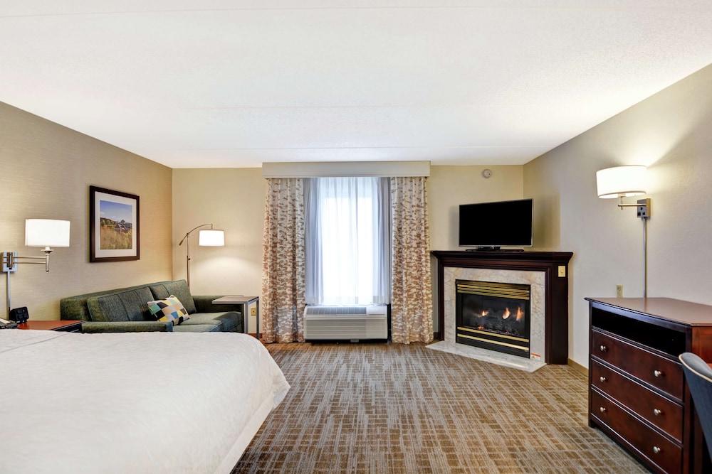 Hampton Inn Scranton at Montage Mountain 8/47