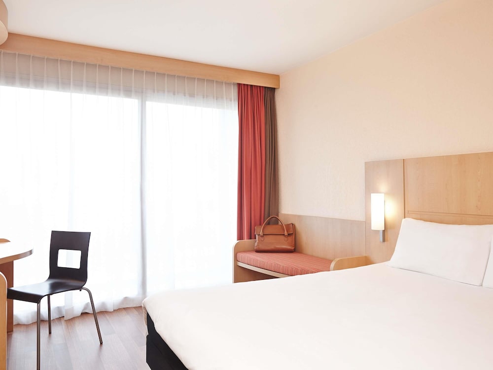 ibis Cavaillon Luberon 24/72