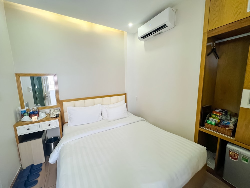 A25 Hotel - 75 Le Thi Hong Gam 32/50