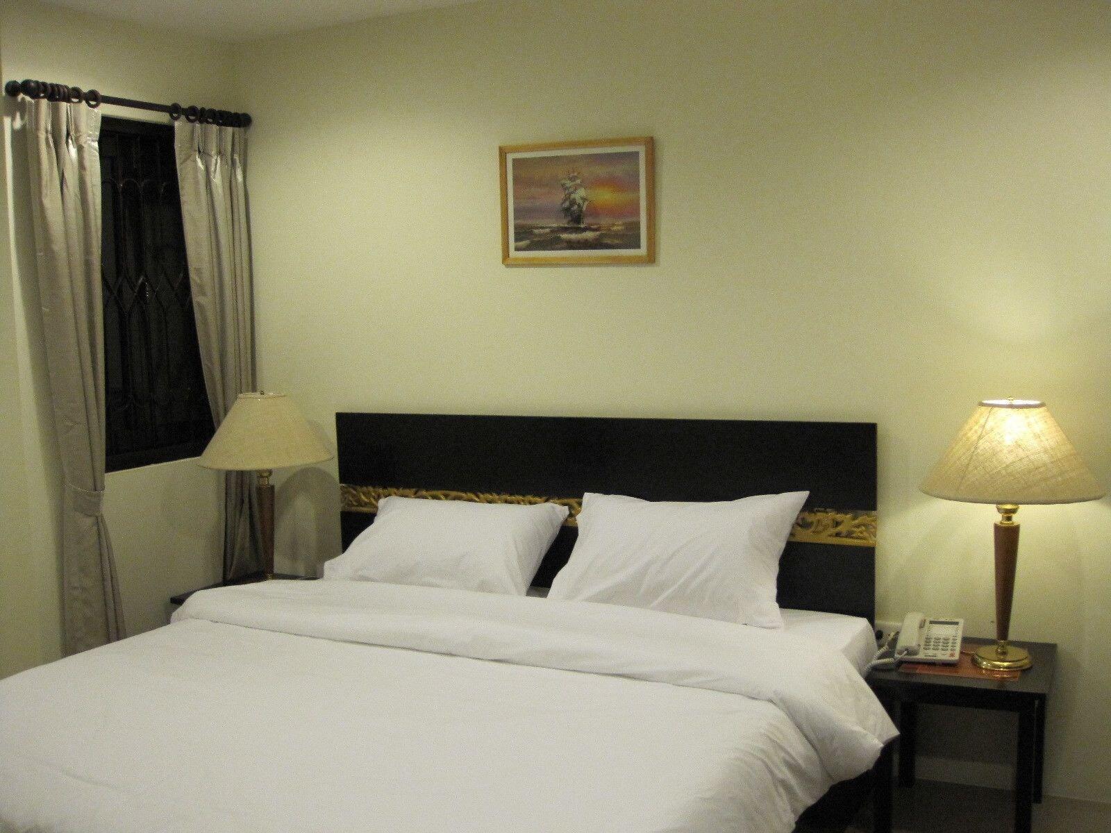 Super, Deluxe, Double Bed