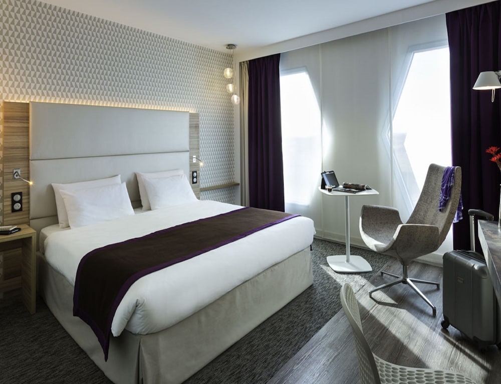 MERCURE PARIS ORLY RUNGIS 17/71
