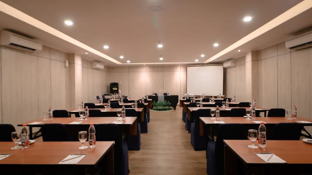 Solia Hotel Yosodipuro Solo 44/52