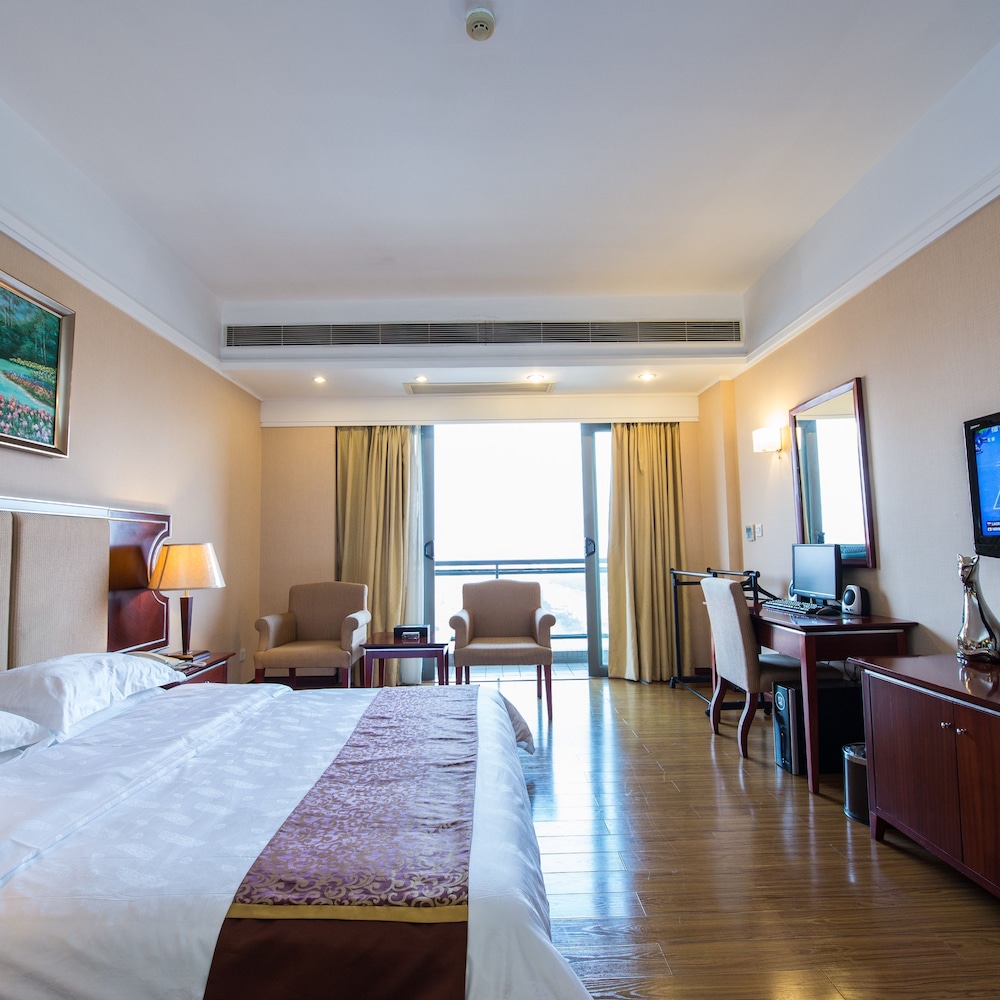 Yinfeng International Apartment 10/50