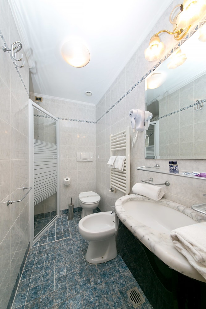 Hotel Pantalon 55/56