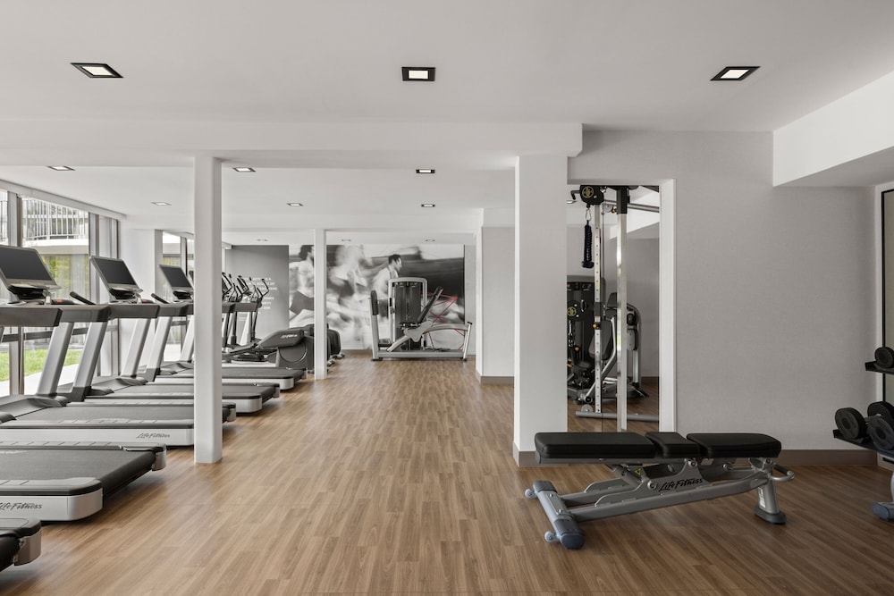 Saddle Brook Marriott 24/50