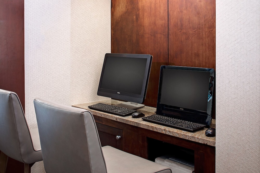 Hyatt Place Pittsburgh-North Shore 36/41