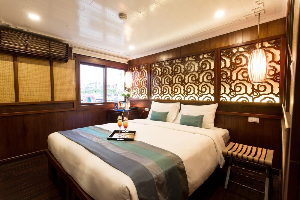 Bhaya Cruises 29/73