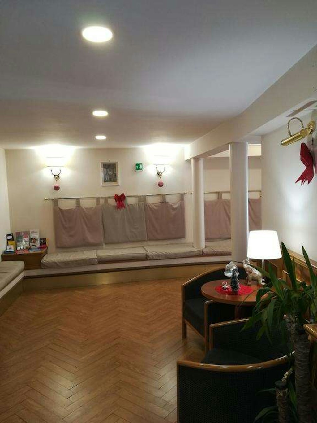 Hotel Leopardi 9/50