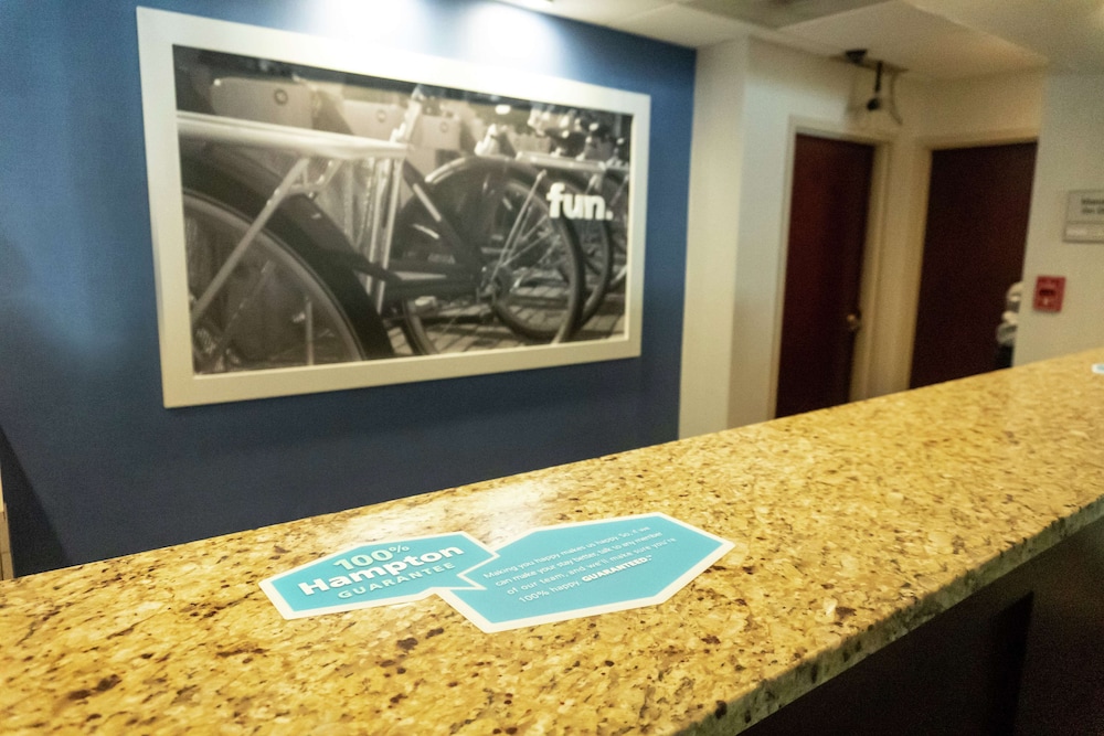 Hampton Inn Rock Hill 25/48