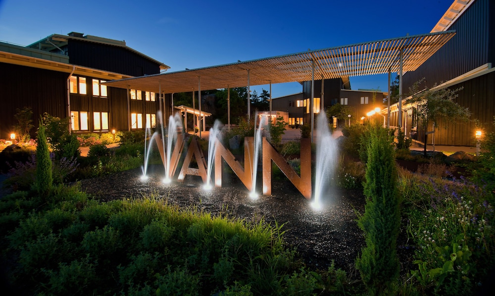 Vann Spa Hotel and Conference 42/50
