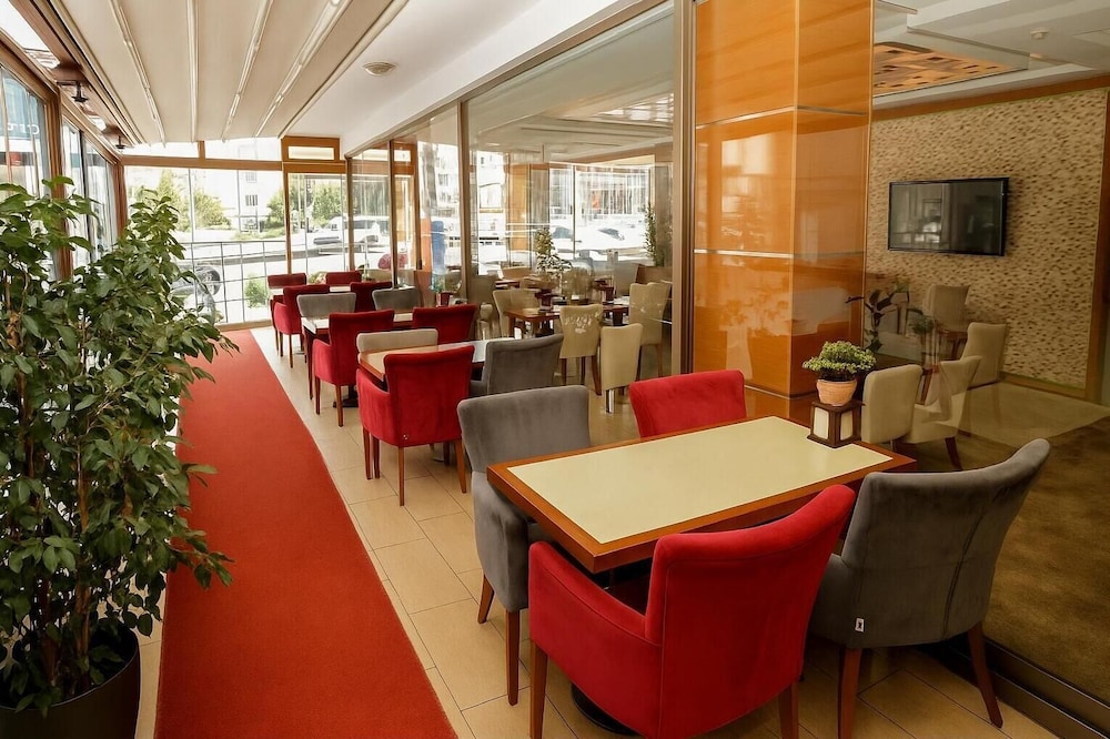 Grand Hotel Avcilar 37/50