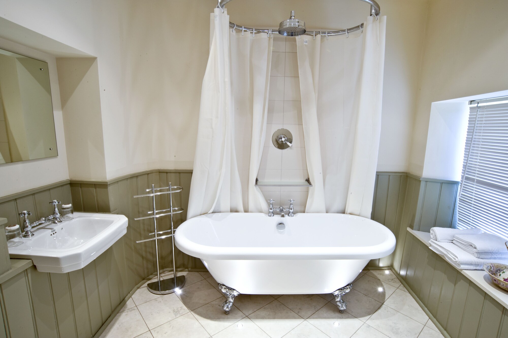 غرفة سوبيريور، Cuckoo Brow Inn 2/2