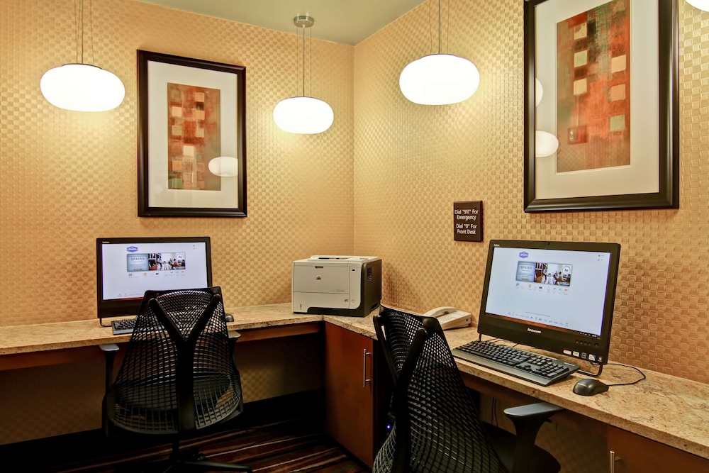 Hampton Inn Suites Leesburg 50/60