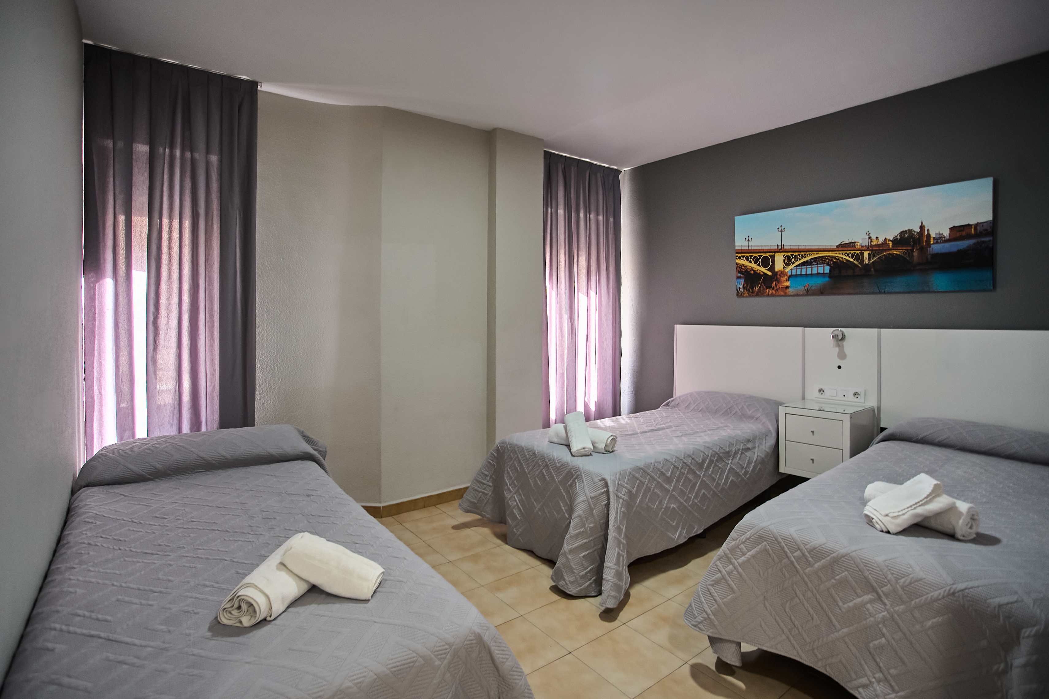 Resitur Apartamentos Turisticos En Seville 17/50