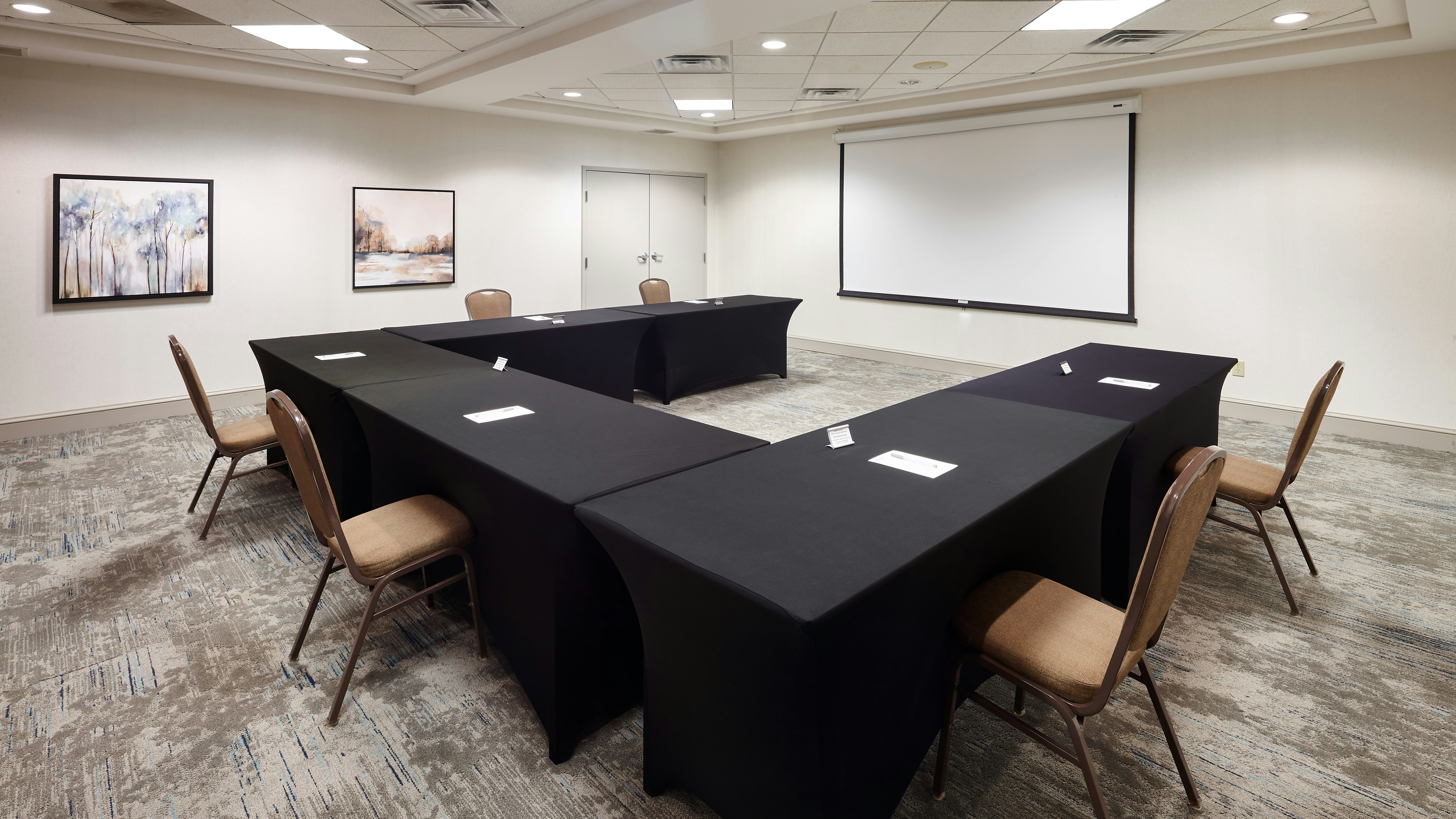 Hilton Garden Inn Merrillville 48/61