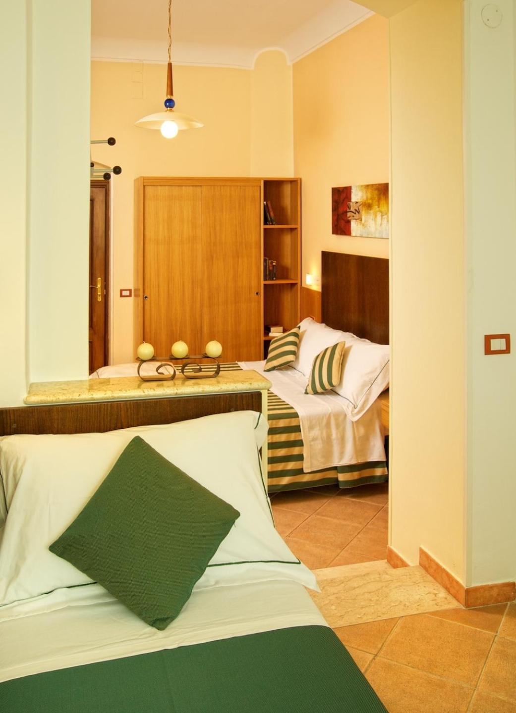 Room, Quadruple, Hotel La Pensione Svizzera 4/5