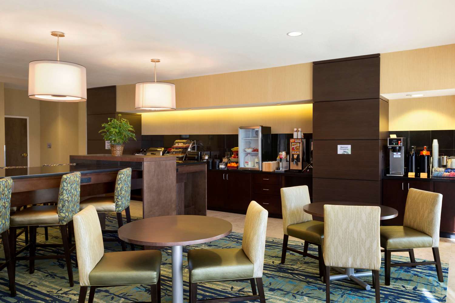 Wingate By Wyndham Seminole 13/23