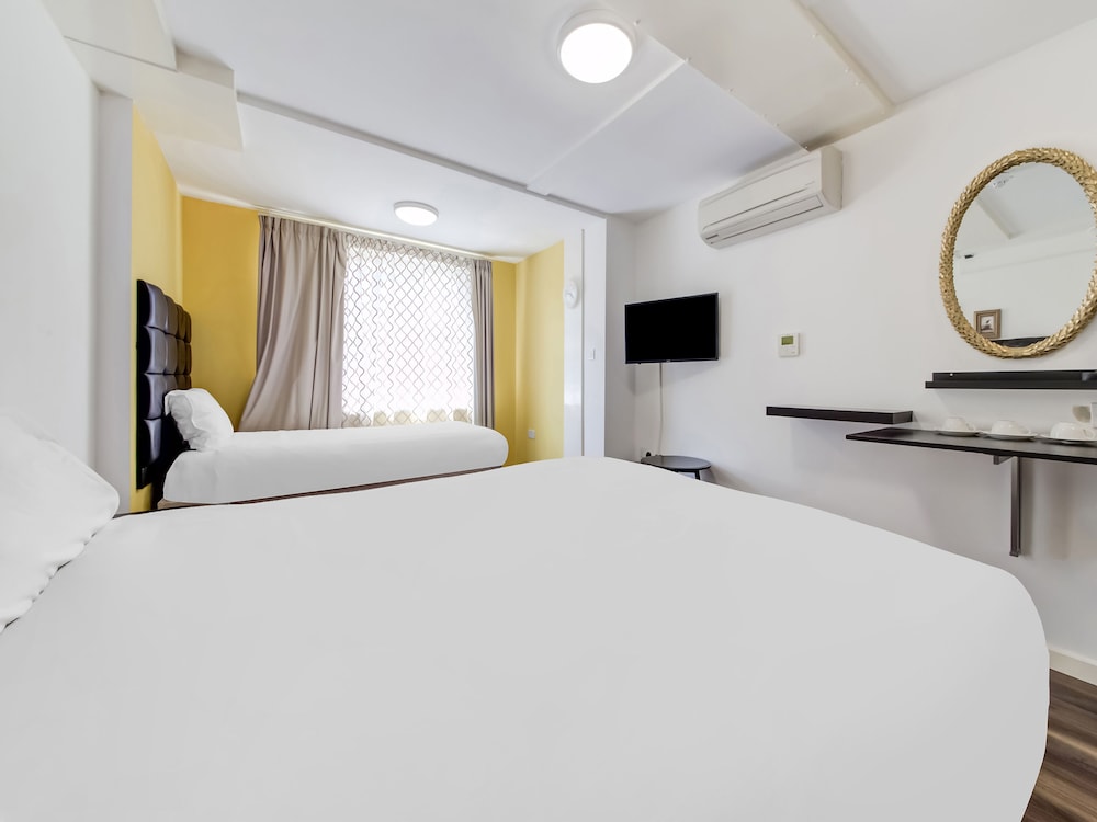 Grantly Hotel London Shepherd s Bush 15/50