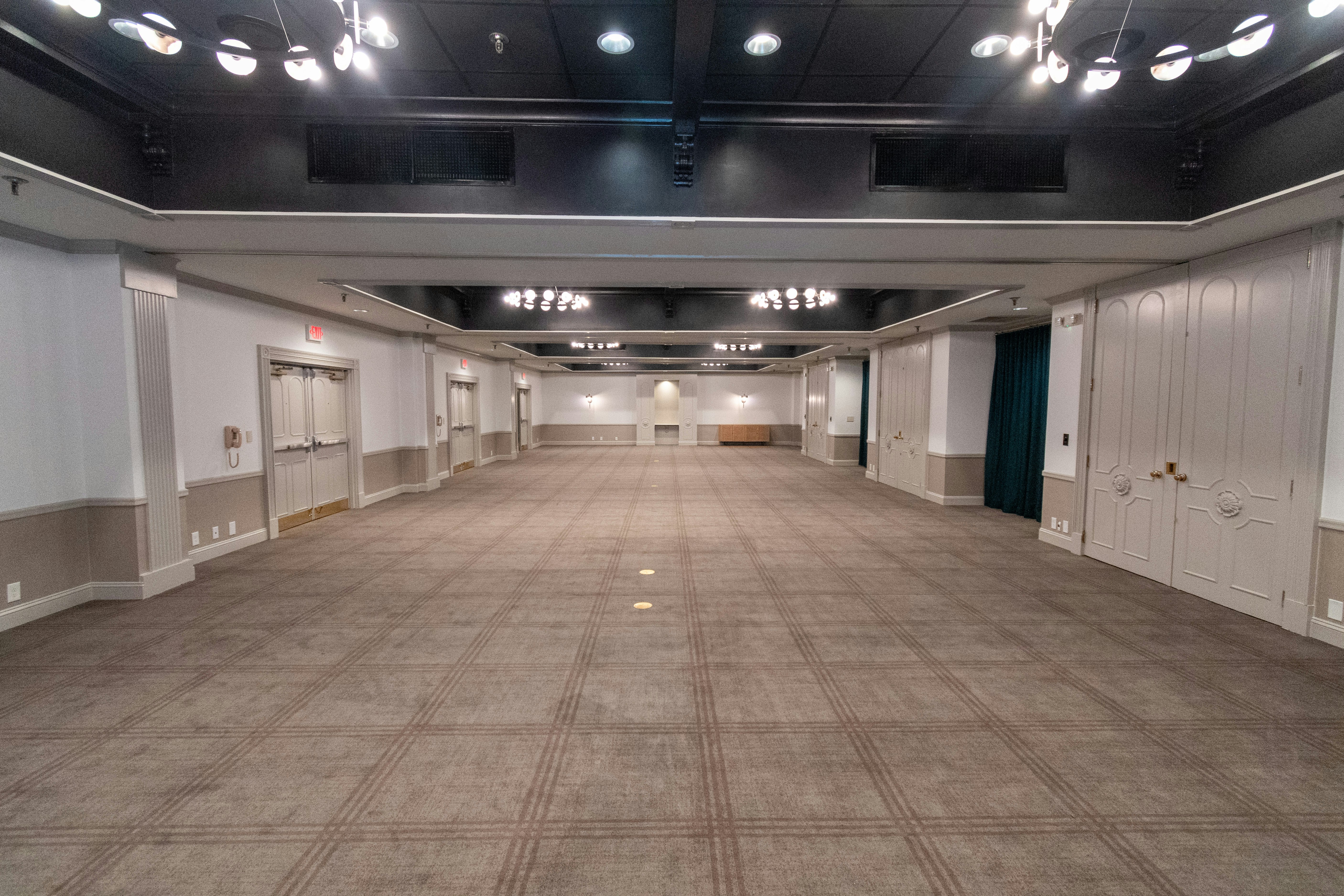 Doubletree Suites By Hilton Lexington 75/78