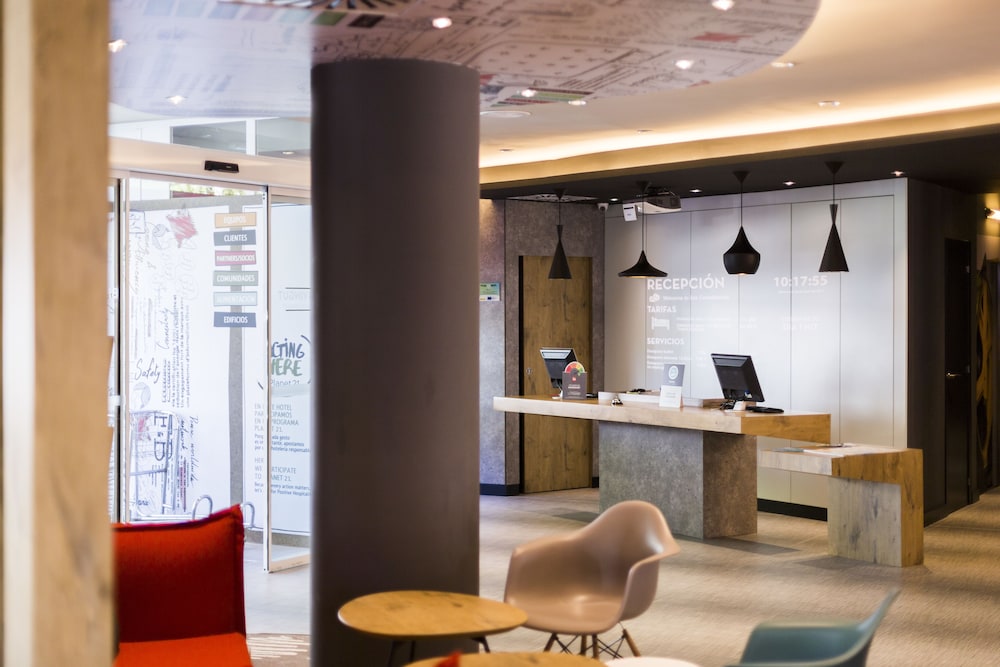 ibis Barcelona Castelldefels 9/79