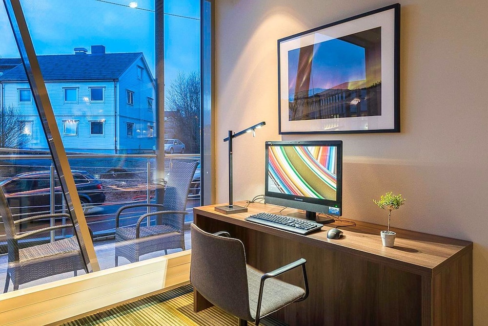 Home Hotel Helma 52/54