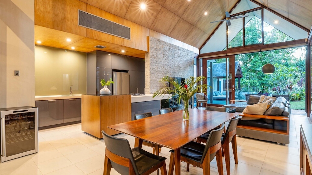 Nirayama Villas And Spa 33/50