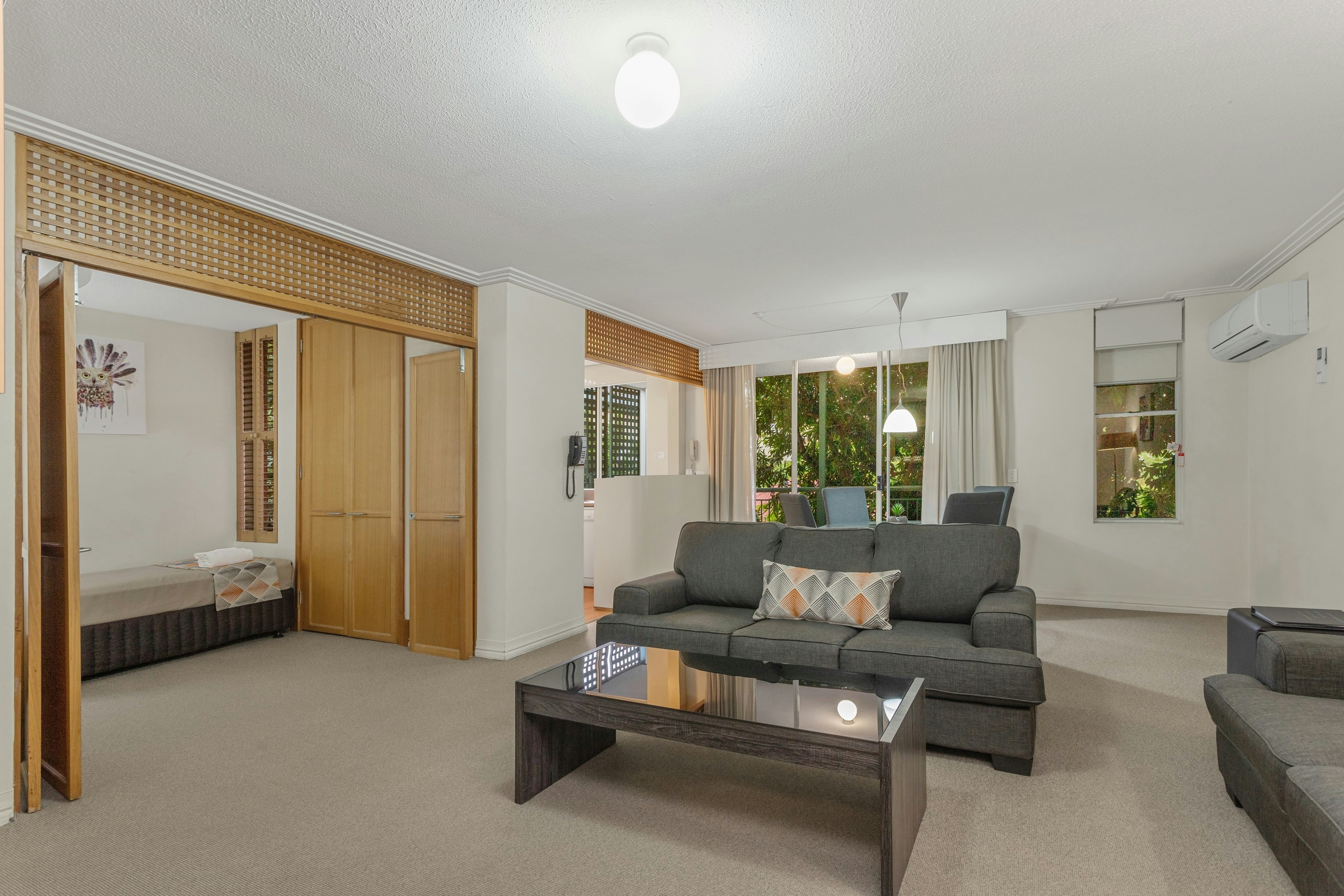2 BEDROOMS, APARTMENT