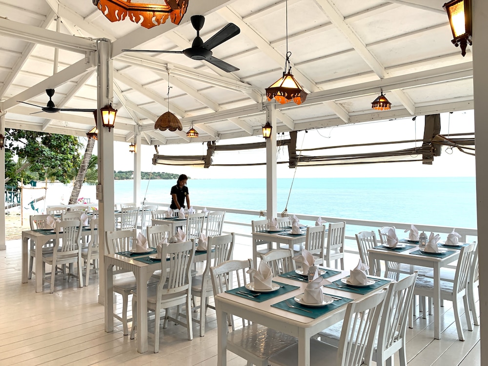 Sand Sea Beach Resort 32/46