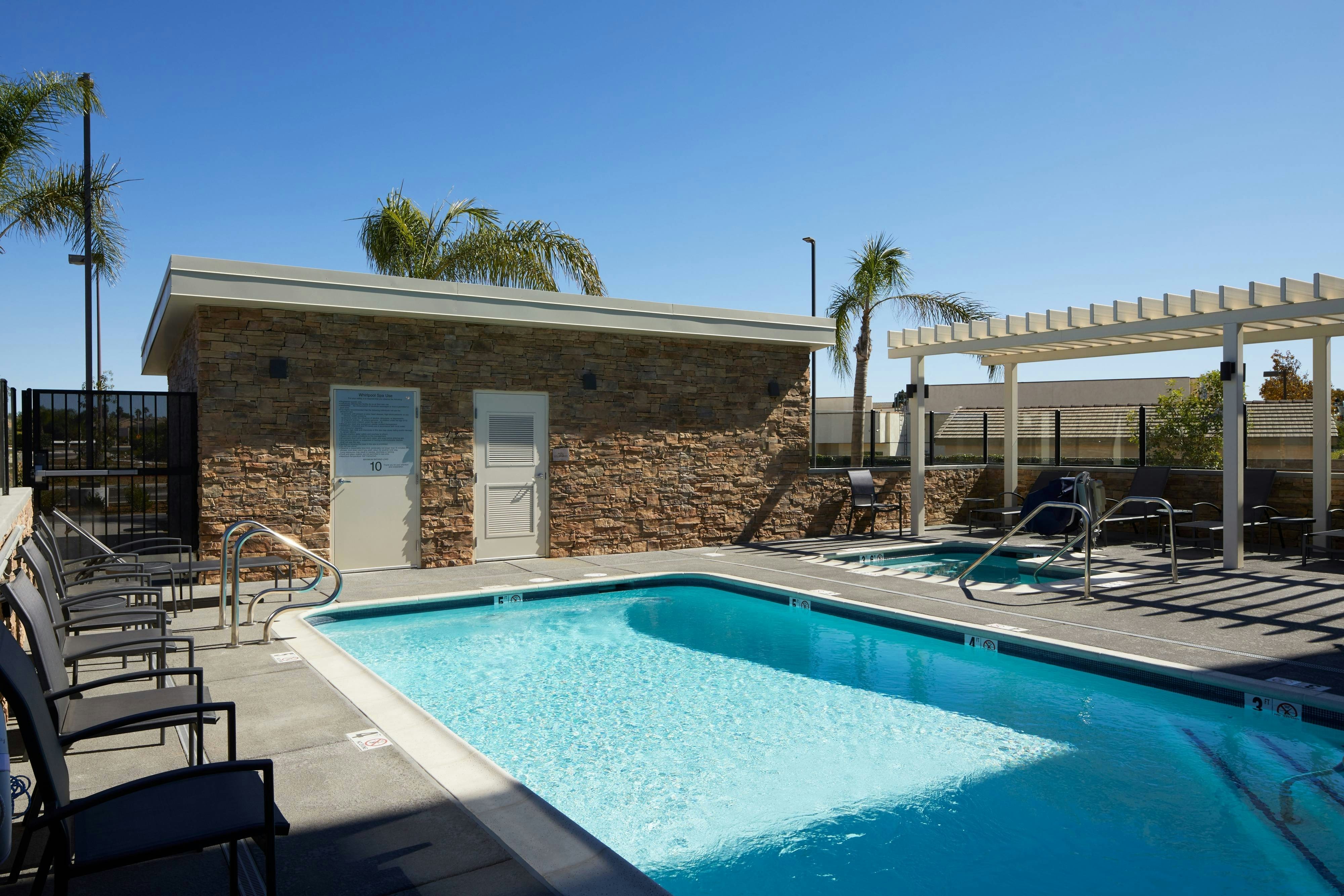 Fairfield Inn & Suites By Marriott Riverside Moreno Valley 6/13