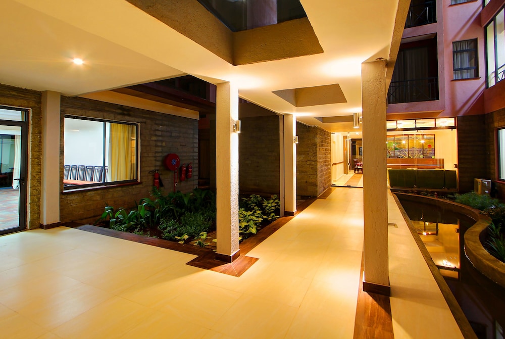 Vittoria Suites 50/50