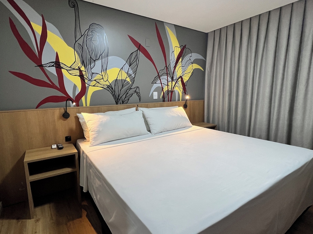 Ramada Encore by Wyndham Ponta Grossa 16/37