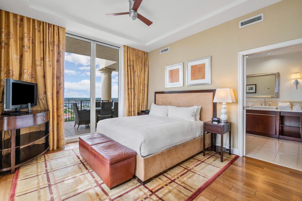 Presidential, Penthouse Suite