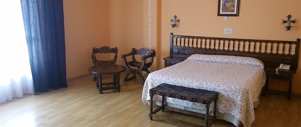 Hotel Eumesa 18/47