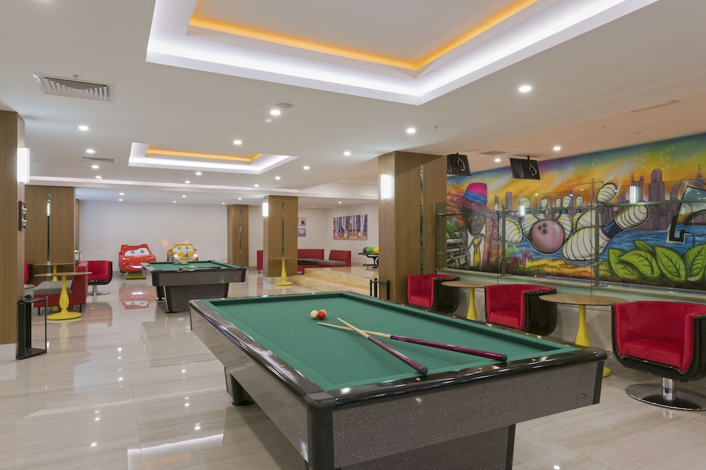 Asia Beach Resort & Spa Hotel 50/74