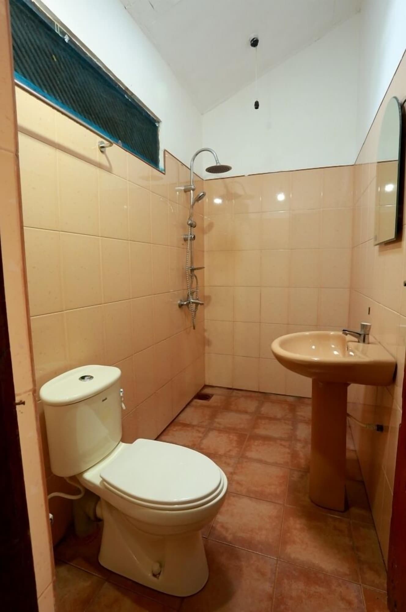 1 BEDROOM, ECONOMY, DOUBLE BED, GARDEN VIEW